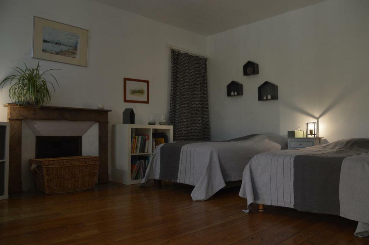 Chambre D'Hotes Les Ecuries Le Mans Exteriör bild